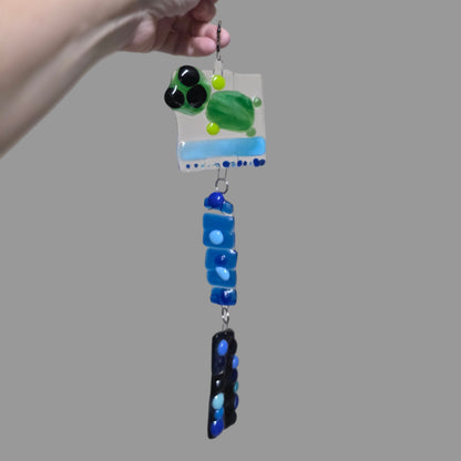 Small 3x3 windchime, suncatcher with a turtle.